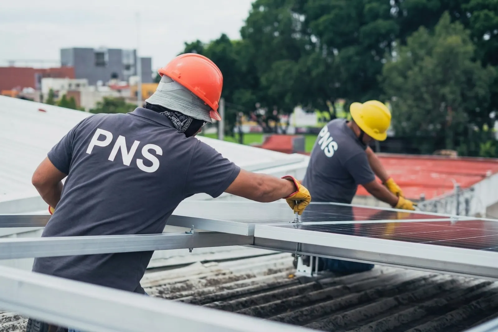 Panneaux solaires dans l'Aude