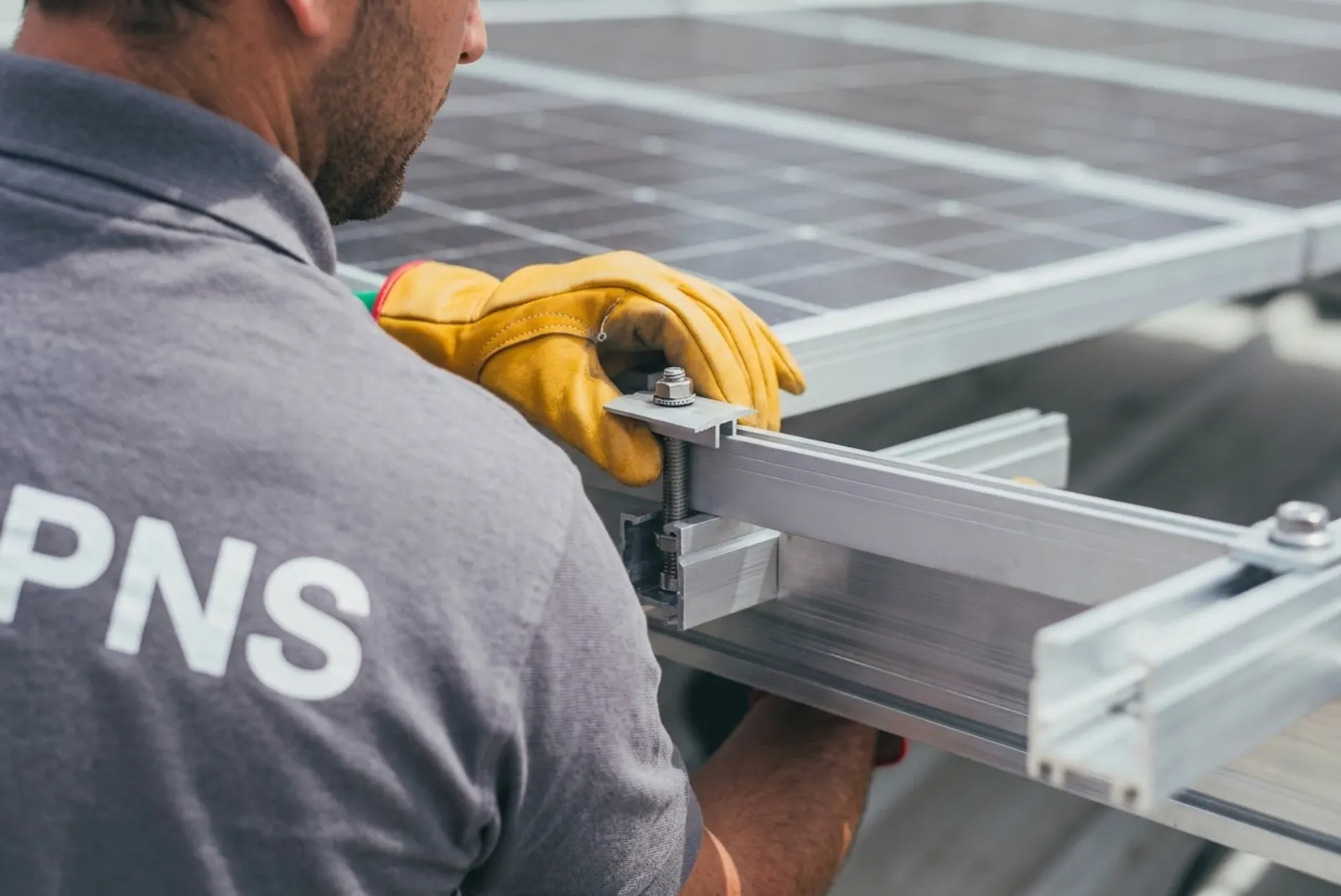 Installation de panneaux solaires